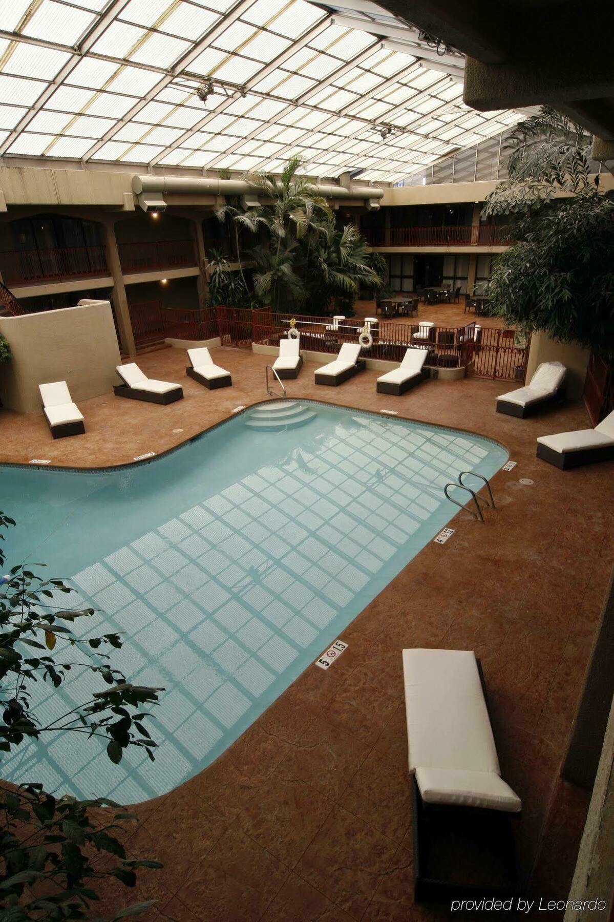 Wyndham Albuquerque Hotel & Conference Center Зручності фото